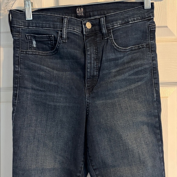 Gap sky high favorite jegging (distressed) - Picture 3 of 5
